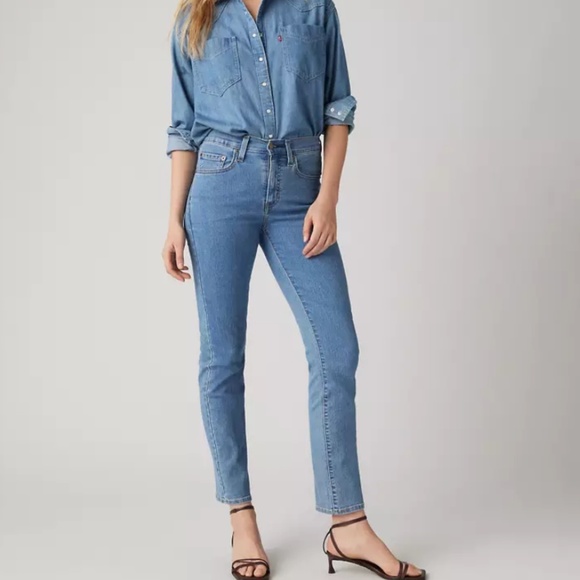 🆕 Levi's 724 High Rise Straight Crop - Picture 1 of 15